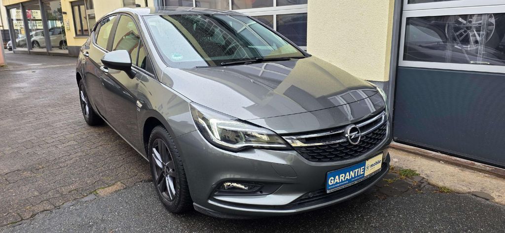 Opel Astra 23.500 km 11.900 € Frankfurt am Main 60529