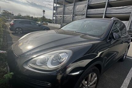 Porsche Cayenne 225.000 km 17.900 &euro; Obertshausen 63179