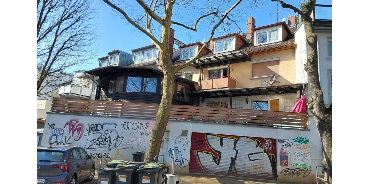 DA-Bessungen: Mehrfamilienhaus von Privat in sehr guter Lage 15 zimmer