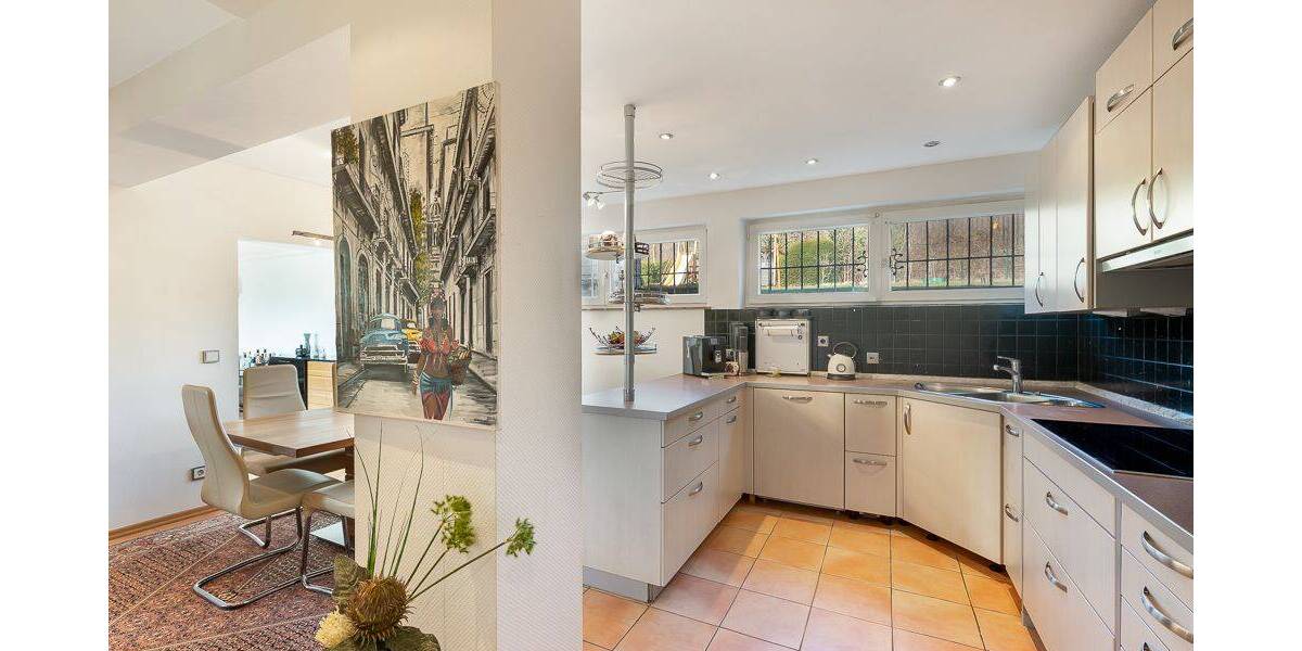 Einfamilienhaus Rosbach vor der Höhe Ober-Rosbach - 6 Zimmer, 255 m&sup2;, 1.190.000&euro; | Angebot:26128493