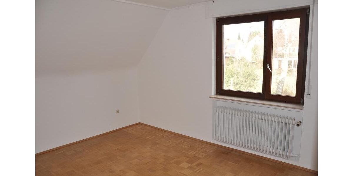 Etagenwohnung Bad Vilbel - 4 Zimmer, 81 m&sup2;, 1.030&euro; | Angebot:26562878