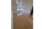 Großzügige 2-Zimmer-Dachgeschosswohnung m. Winterbalkon, Stellplatz u. beghbr. Kleiderschrank - Appartement Mörfelden-Walldorf Walldorf | Angebot:26966642