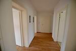 Dachgeschoßwohnung Frankfurt am Main Ginnheim - 3 Zimmer, 80 m&sup2;, 1.350&euro; | Angebot:26251158
