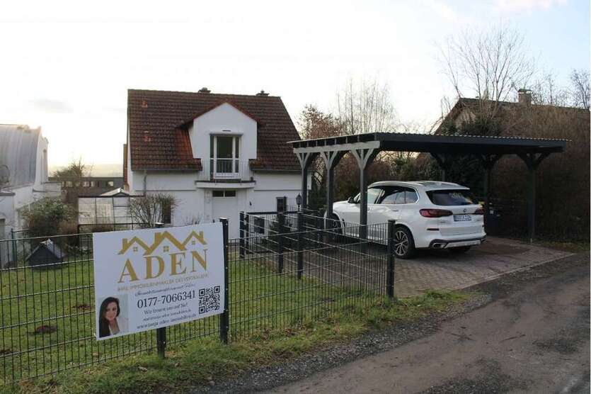 Haus zum Kaufen in Büdingen 880.000 € 278 m²