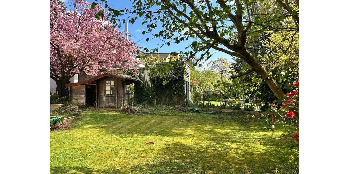 Einfamilienhaus Eschborn - 7 Zimmer, 140 m&sup2;, 681.000&euro; | Angebot:26162365