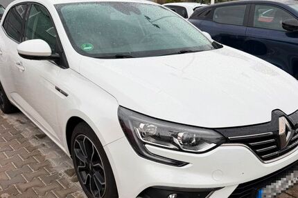 Renault Megane 98.000 km 8.700 &euro; Bad Vilbel 61118