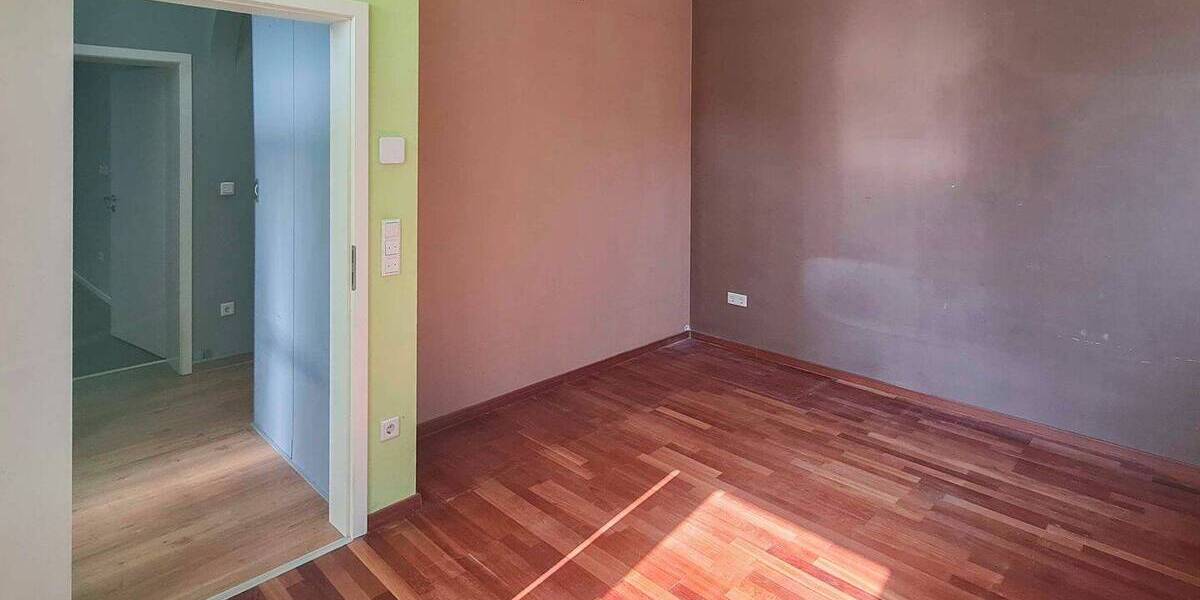 Etagenwohnung Dietzenbach - 3 Zimmer, 116 m&sup2;, 299.000&euro; | Angebot:26841839