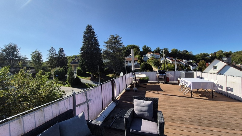 RESERVIERT! Penthouse-Charakter 4 Zi ETW mit 2 Balkonen und Dachterrasse 4 zimmer