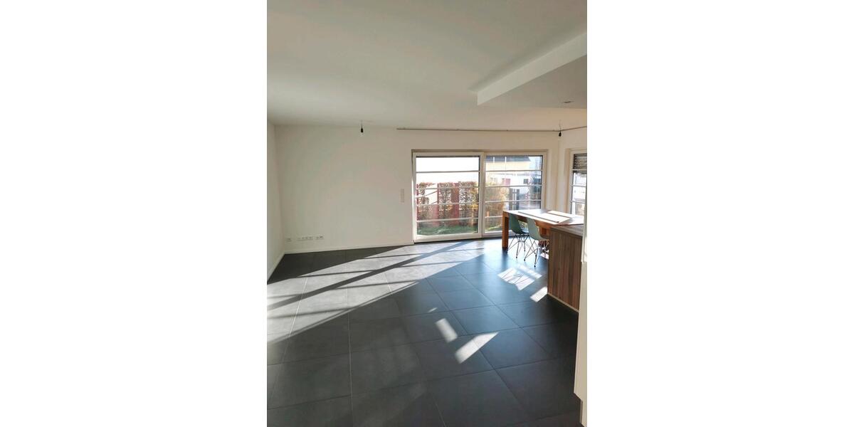 Stilvolle 4-Zimmer-Wohnung, Terrasse, kl. Garten, Dreieich Gö 4 zimmer