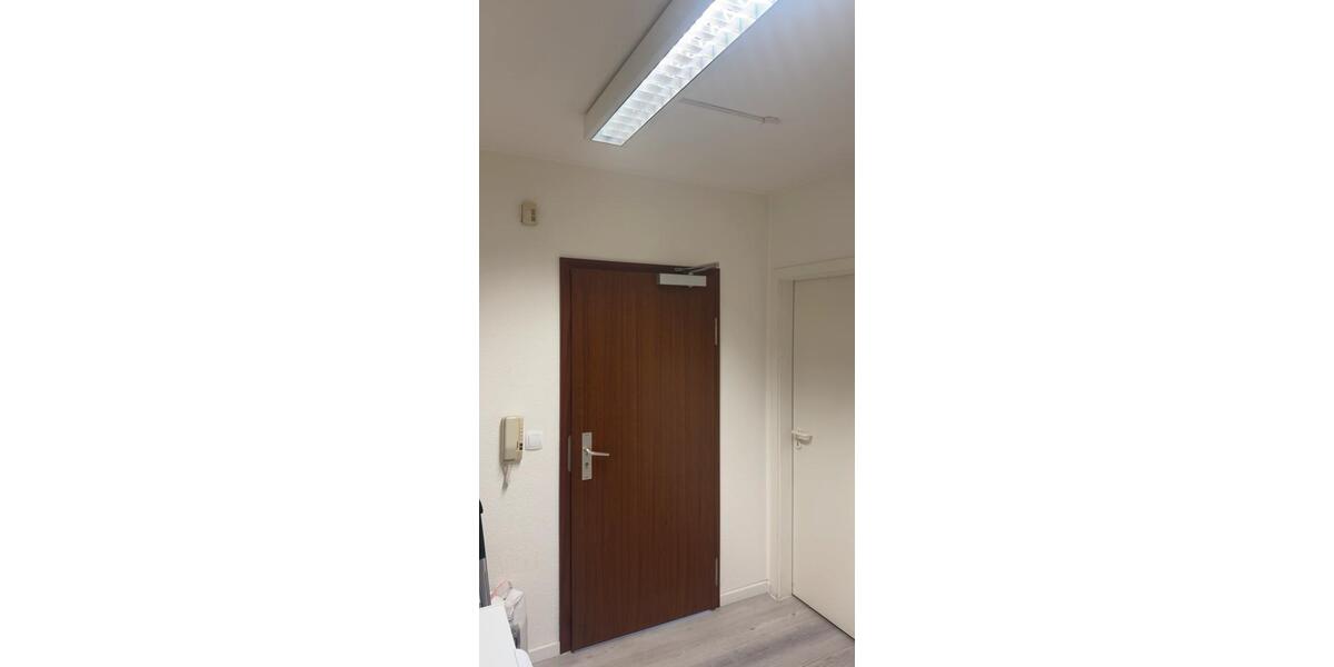 Etagenwohnung Bad Vilbel - 4 Zimmer, 100 m&sup2;, 2.500&euro; | Angebot:26583814