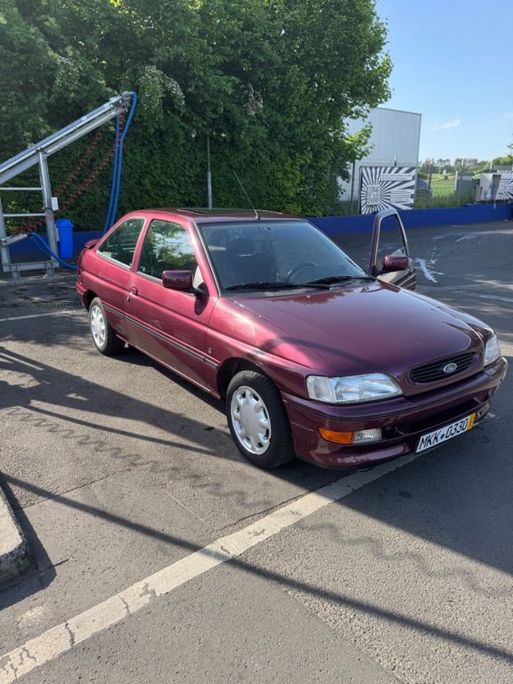 Escort