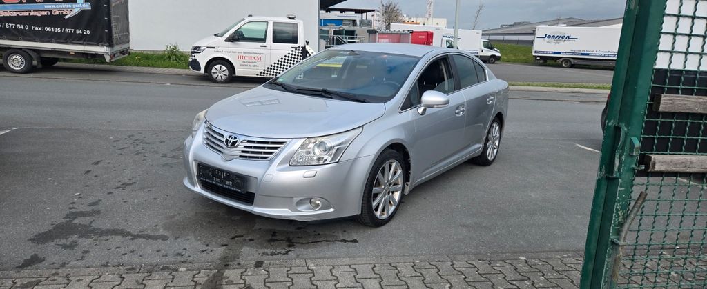 Toyota Avensis 162.000 km 6.499 &euro; Kelkheim 65779