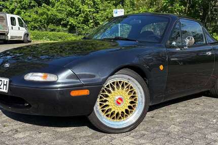 Mazda MX-5 319.000 km 9.500 € Hofheim am Taunus 65719