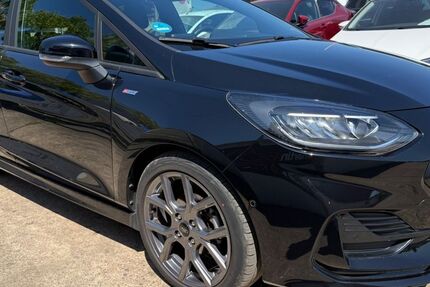 Ford Fiesta 38.000 km 15.480 &euro; Mainaschaff 63814