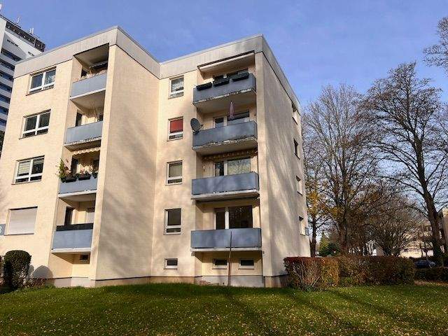 Parksiedlung Bad Homburg - Schöne 3 Zimmer Wohnung mit Blick in den Park! 3 zimmer