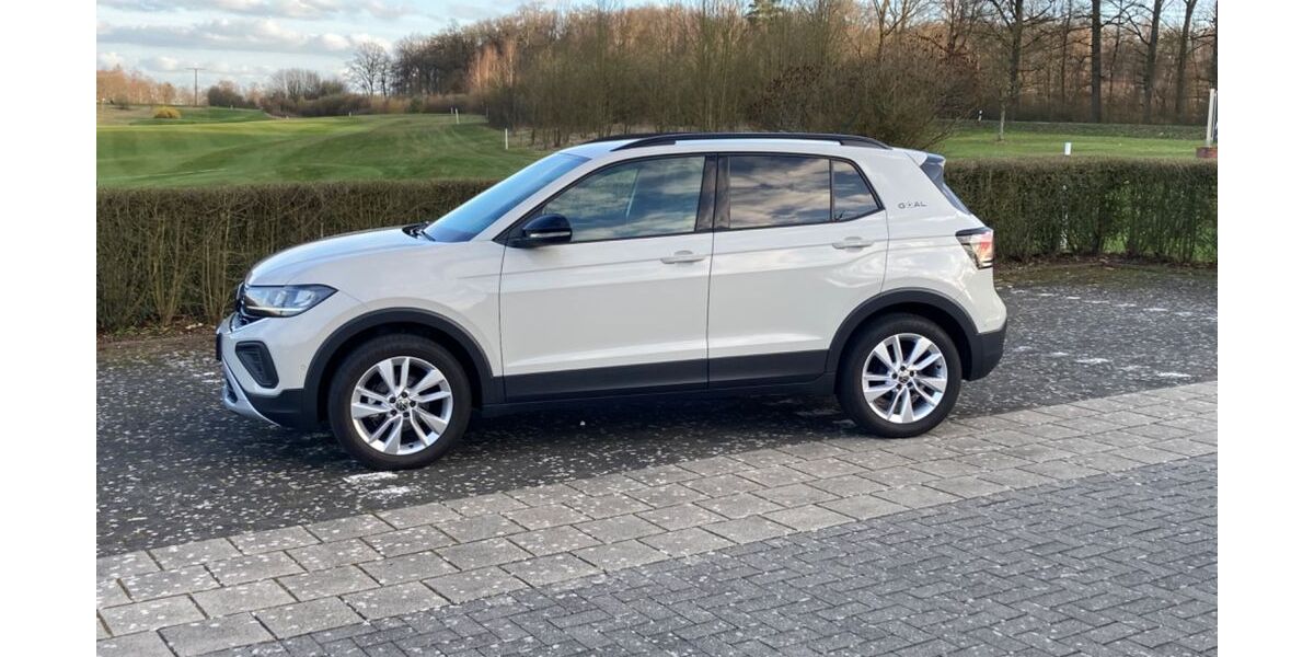 VW T-Cross 30.000 km 19.850 &euro; Altenstadt-Oberau 63674