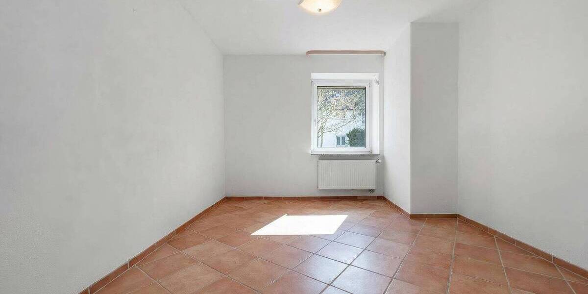 Mehrfamilienhaus, Wohnhaus Offenbach am Main Buchrain - 8 Zimmer, 175 m&sup2;, 624.000&euro; | Angebot:26128232