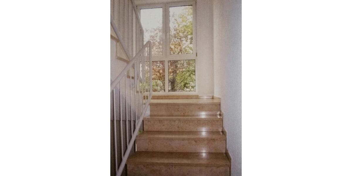 Sehr schöne 1-Zimmer Wohnung mit Balkon &Tiefgarage zu vermieten 1 zimmer