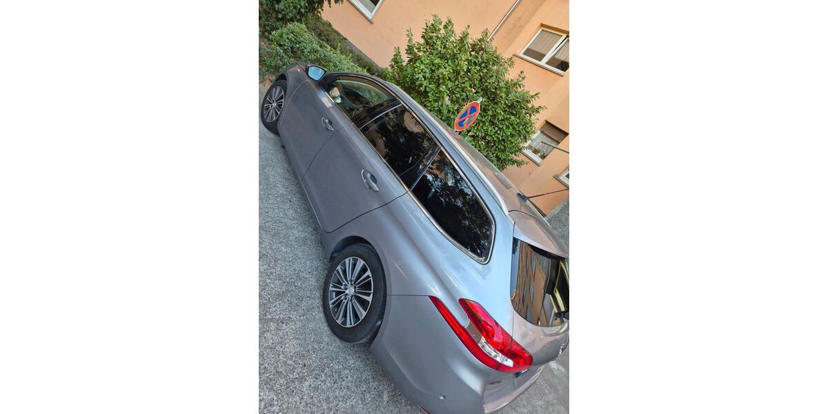 Peugeot 308 133.000 km 12.500 &euro; Frankfurt 63263