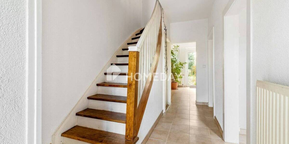 Reihenmittelhaus Frankfurt am Main Rödelheim - 6 Zimmer, 125 m&sup2;, 653.000&euro; | Angebot:26065455