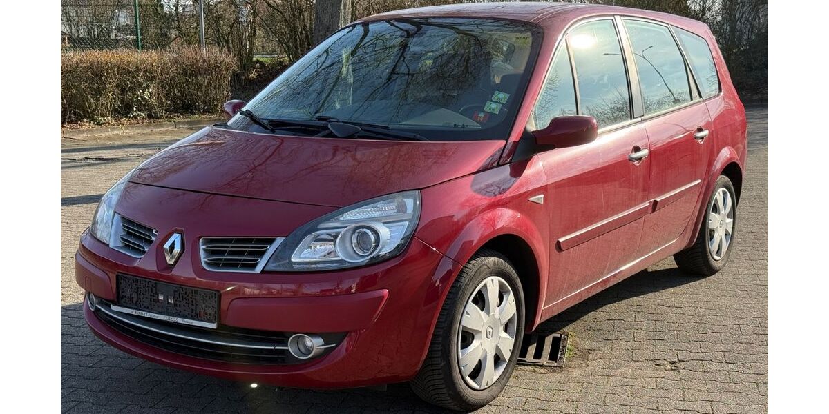 Renault Scenic 225.566 km 2.697 &euro; Rüsselsheim 65428