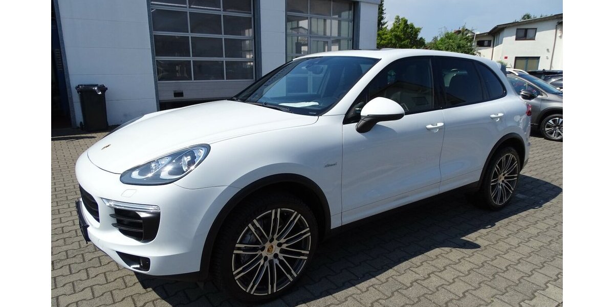 Porsche Cayenne S 4,2l Diesel Pano, Navi, 21 Zoll, Standhe 229.443 km 22.990 &euro; Rodgau 63110