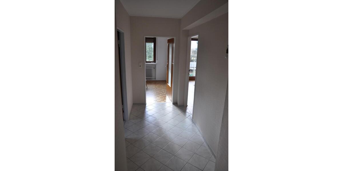 Etagenwohnung Bad Vilbel - 4 Zimmer, 81 m&sup2;, 1.030&euro; | Angebot:26562878