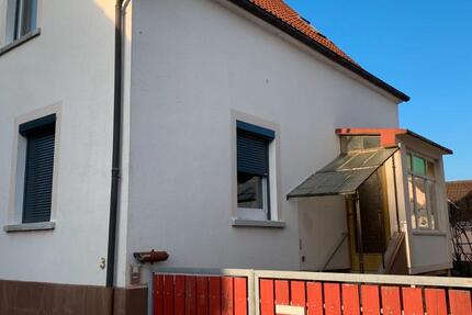 Haus Altenstadt - 6 Zimmer, 122 m&sup2;, 375.000&euro; | Angebot:26699421