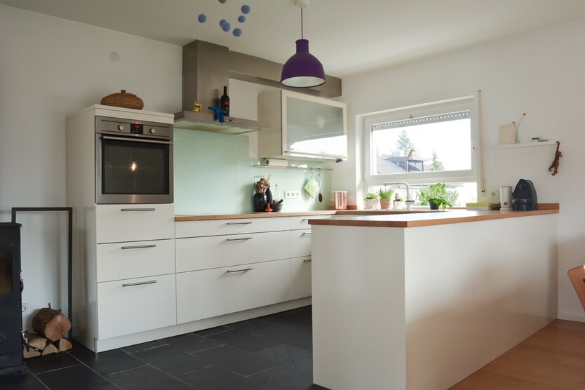 albero:) Attraktives Dreifamilienhaus - Gartenetage sofort beziehbar! 11 zimmer