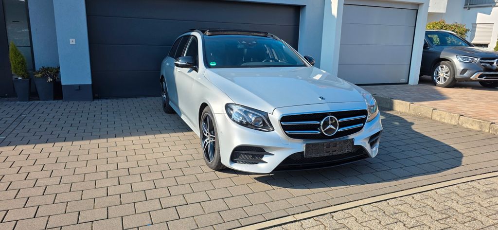 Mercedes-Benz E 220 151.000 km 24.900 &euro; Hammersbach 63546