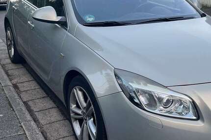 Opel Insignia 255.000 km 3.700 € Obertshausen 63179