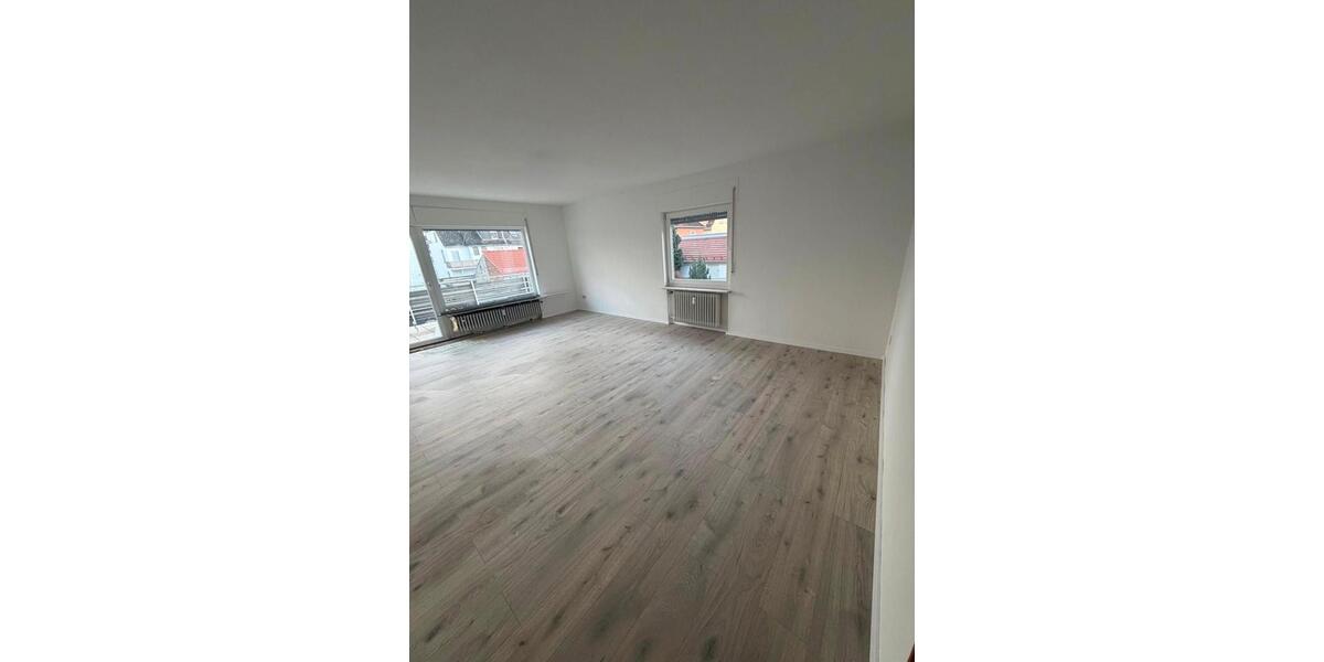 Etagenwohnung Flörsheim am Main - 3 Zimmer, 90 m&sup2;, 1.150&euro; | Angebot:25284582