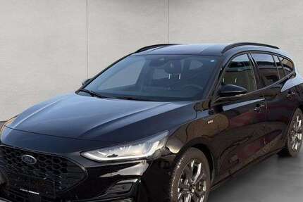 Ford Focus 12.729 km 26.950 &euro; Frankfurt am Main 60386