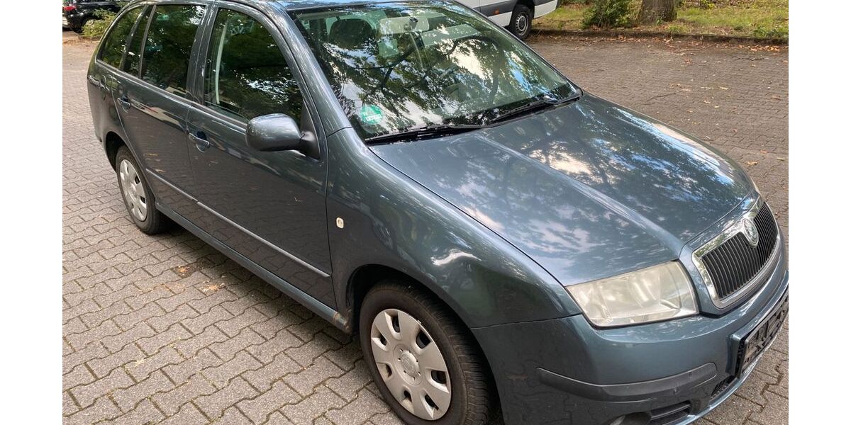 Skoda Fabia 250.900 km 600 &euro; Frankfurt 60529