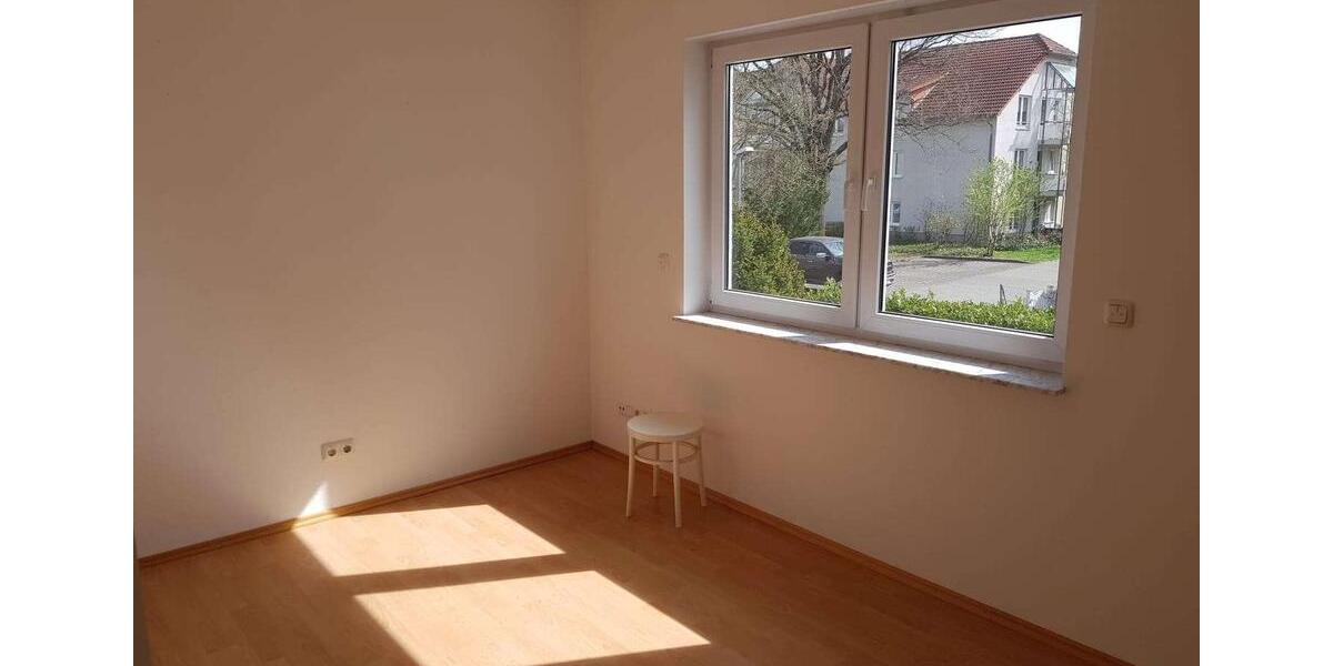 Etagenwohnung Dreieich - 4 Zimmer, 144 m&sup2;, 2.000&euro; | Angebot:26291964