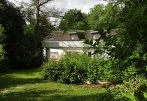 Haus am Park Frankfurt-Sossenheim 2300qm, 14Z, 3 Bäder 450qm Nutz