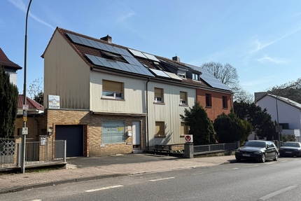Mehrfamilienhaus mit Ladeneinheit und Entwicklungspotenzial auf großzügigem Grundstück in Frankfurt-Nieder Eschbach - Haus Frankfurt am Main Bonames | Angebot:26475933