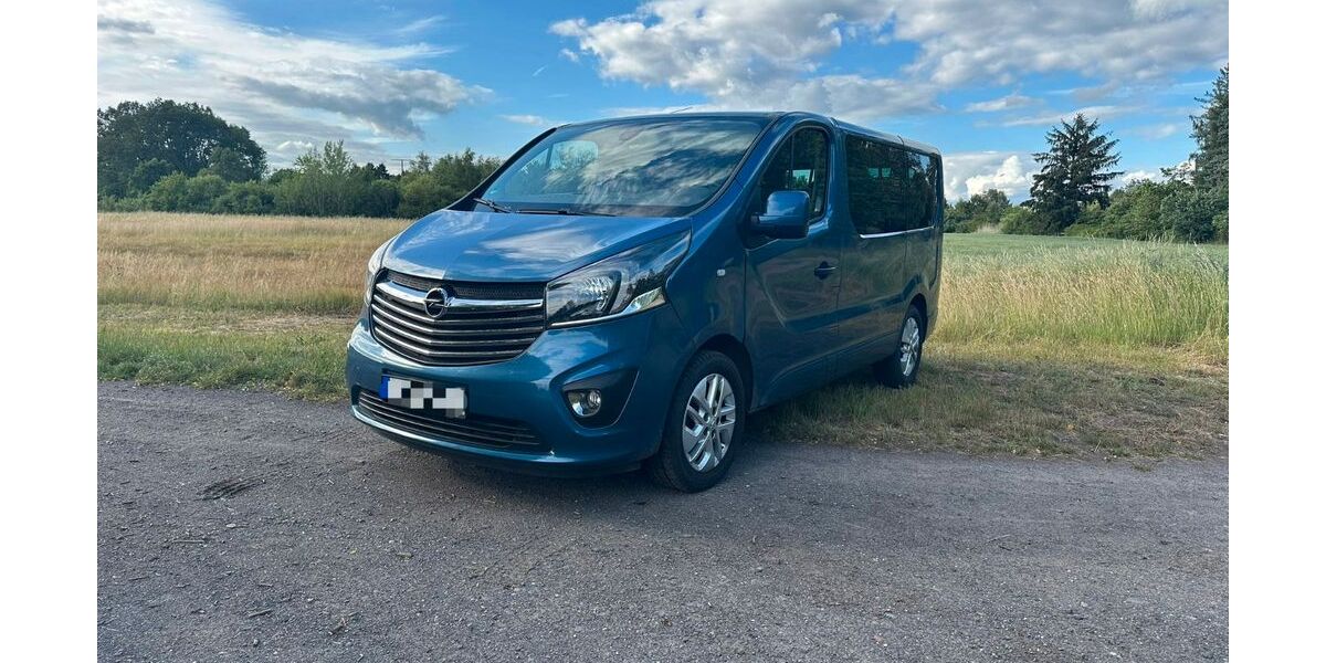 Opel Vivaro 157.000 km 15.500 &euro; Hanau 63456