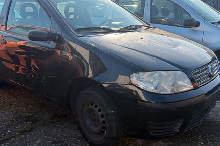 Fiat Punto 90.000 km 1.790 &euro; Egelsbach 63329