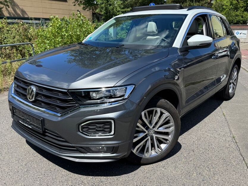 VW T-Roc 29.999 km 25.799 € Frankfurt am Main 65933