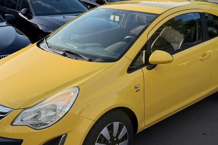 Opel Corsa 230.000 km 1.999 &euro; Frankfurt am Main 60486