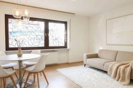 Wohnung Frankfurt am Main Seckbach - 2 Zimmer, 82 m&sup2;, 329.000&euro; | Angebot:26673388