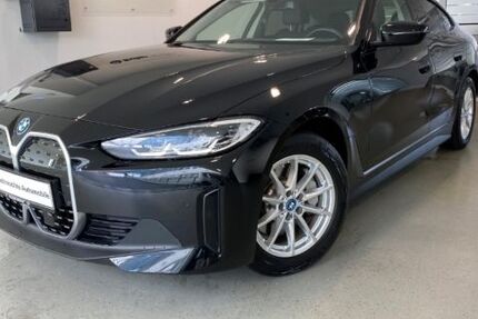 BMW i4 28.851 km 36.899 € Hofheim 65719