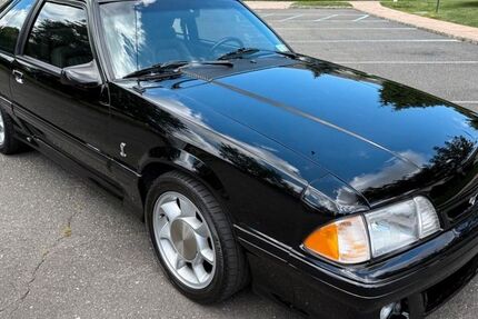 Ford Mustang 92.255 km 16.600 &euro; Nidderau-Windecken 61130