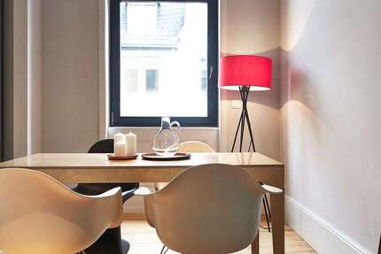 Wohnung zum Mieten in Frankfurt am Main 1.600 € 85 m² 2.5 zimmer