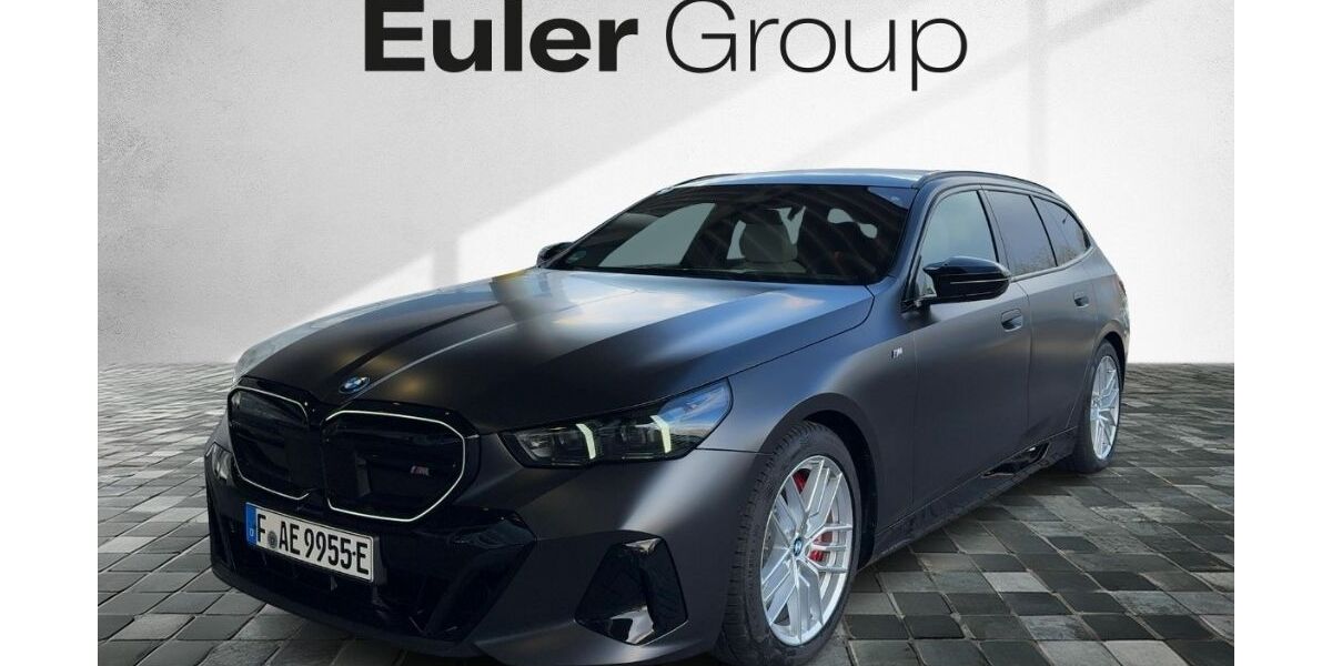 BMW i5 5.153 km 88.050 &euro; Frankfurt am Main 60435
