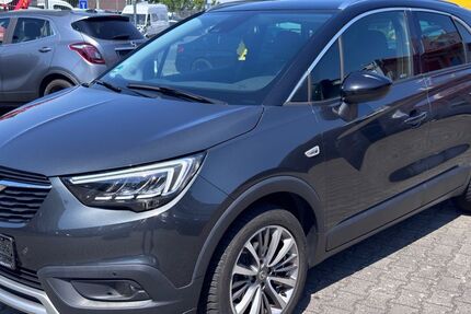 Opel Crossland (X) 127.900 km 8.900 &euro; Kelsterbach 65451