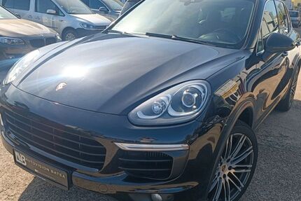 Porsche Cayenne 300.000 km 18.950 &euro; Maintal 63477