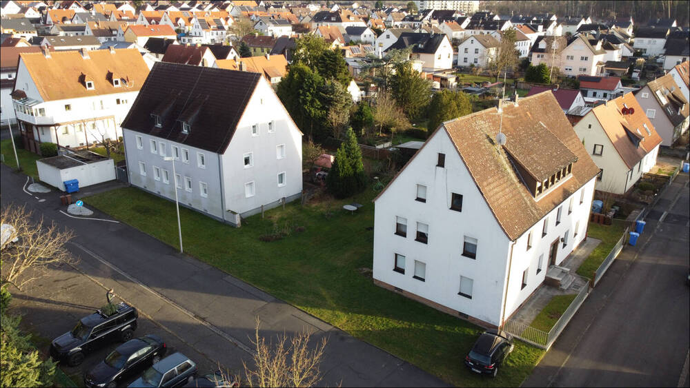 Mehrfamilienhaus mit genehmigtem Neubau in Alzenau 1 zimmer