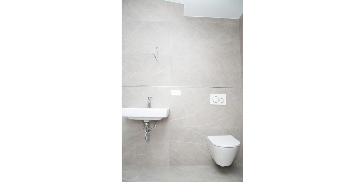 Außergewöhnlich schöne 2 Zimmer-Wohnung mit perfekter Verkehsanbindung 2 zimmer